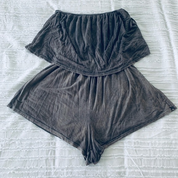 Women’s Romper, Gray Strapless Elastic Waist, Cotton, Size Medium, New - Picture 3 of 3